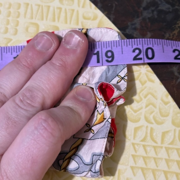 Vintage Silx Women's Red and Black Patterned Blouse - Picture 9 of 12